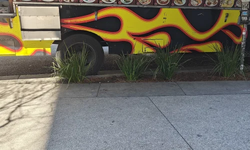 El Tauro Tacos Truck 4 1